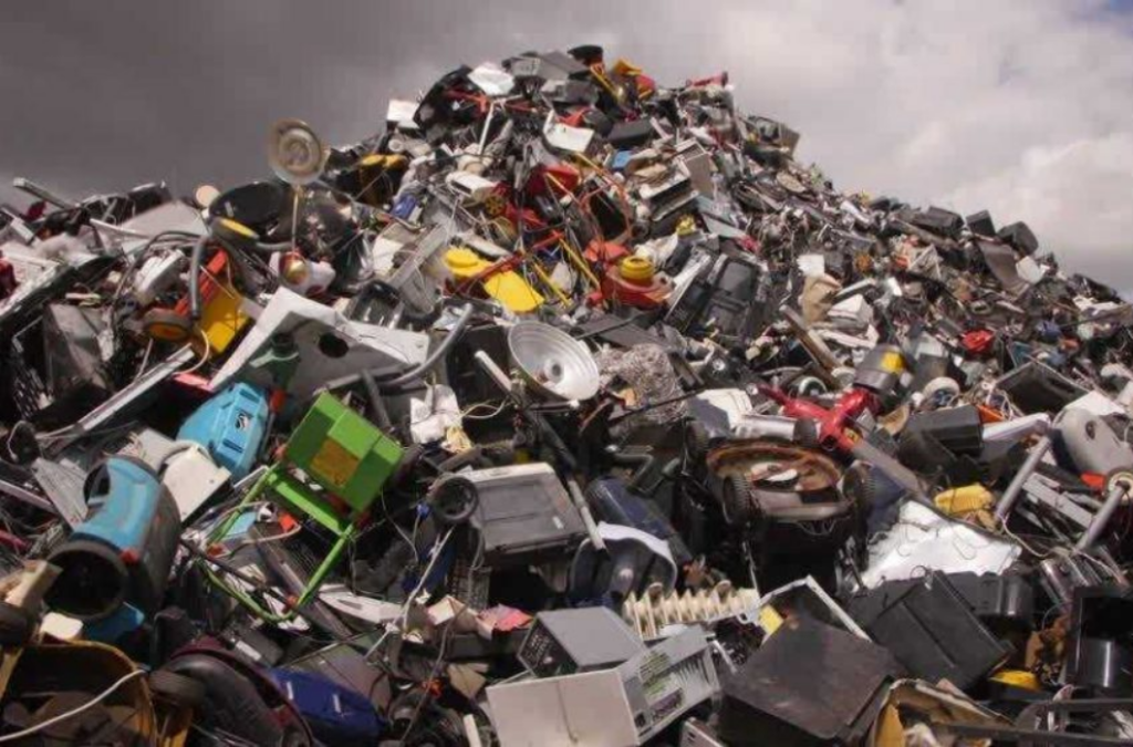 Screenshot 2023-09-17 at 18-11-40 Lixo eletrônico cooperativas de recicláveis são opções para descarte…